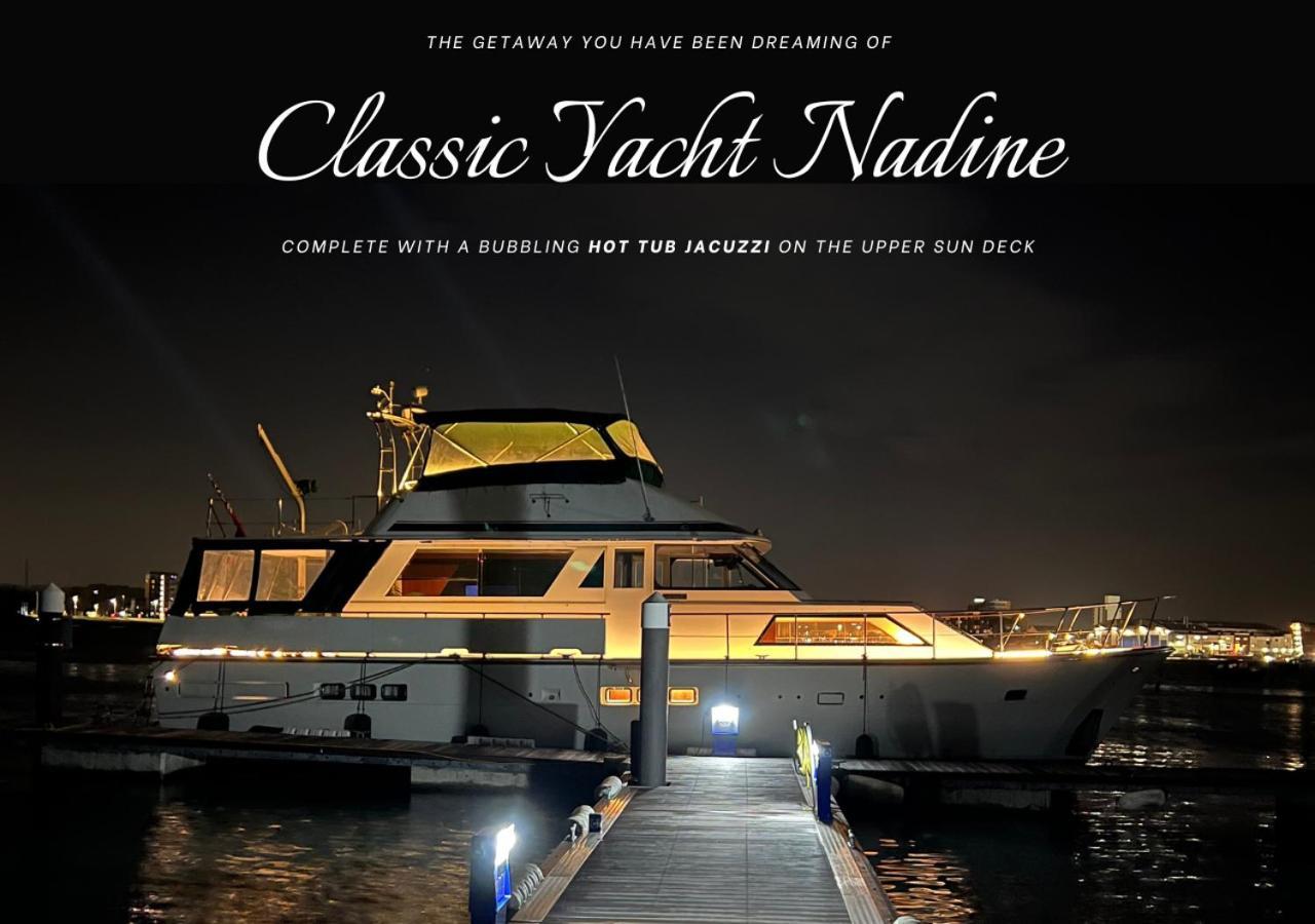 Classic Yacht Nadine In Poole Harbour, Dorset, With A Hot Tub Jacuzzi Exterior foto